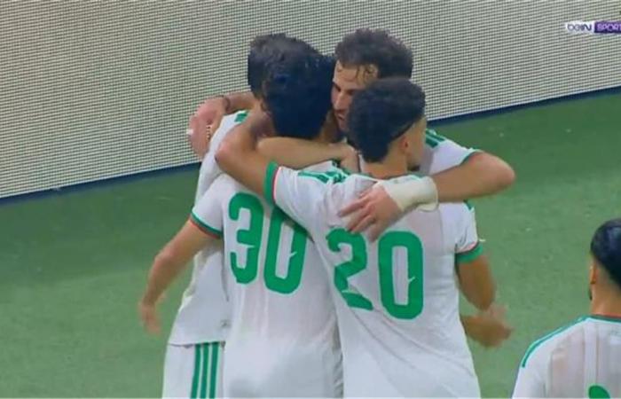 بالبلدي : فيديو
      |
      الجزائر
      تخطف
      نقطة
      من
      بوروندي
      في
      تصفيات
      أمم
      إفريقيا