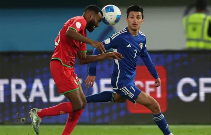 بالبلدي : معلقين
      مباراة
      الكويت
      وعمان
      اليوم
      في
      كأس
      الخليج
      خليجي
      27
