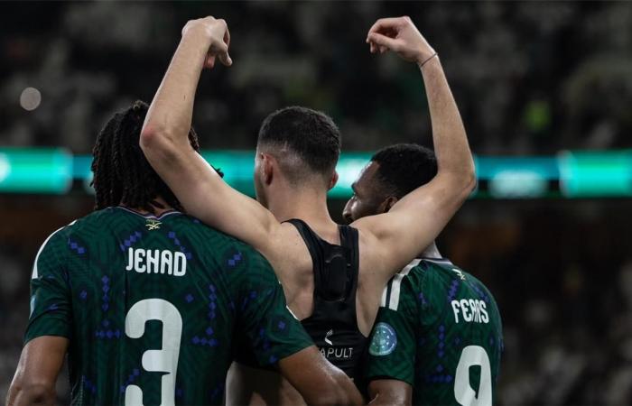 بالبلدي : ترتيب
      المجموعة
      الأولى
      في
      كأس
      الخليج
      خليجي
      27
      بعد
      نهاية
      دور
      المجموعات