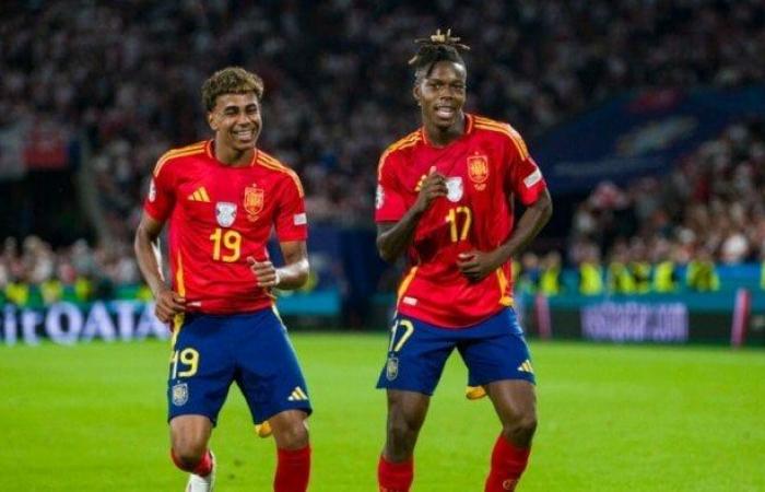 بالبلدي: لامين
      يامال
      يقود
      تشكيل
      إسبانيا
      المتوقع
      أمام
      كرواتيا
      في
      دوري
      الأمم
      الأوروبية