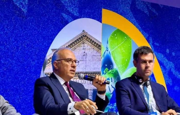وزير
      الري:يشارك
      في
      جلسة
      مخرجات
      الاجتماع
      الوزاري
      للمياه
      بمنطقة
      المتوسط
      وتحضيرات
      مؤتمر
      الأمم
      المتحدة
      للمياه
      ٢٠٢٦