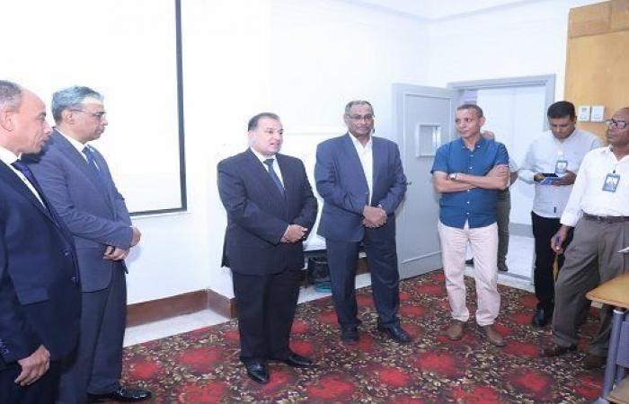 بالبلدي: جامعة
      قنا
      تطور
      مهارات
      موظفيها
      ببرنامجين
      متخصصين