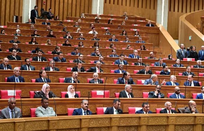 بالبلدي: ازي
      الحال|
      السيسي:
      السلع
      الأساسية
      زادت
      40%
      والتداعيات
      قد
      تشمل
      الوفرة..
      جلسة
      طارئة
      للبرلمان
      اليوم
      لـ”تأجيل
      الإجراءات
      الجنائية”..
      القبض
      على
      صحفيين
      اثنين
      من
      “متصدقش”