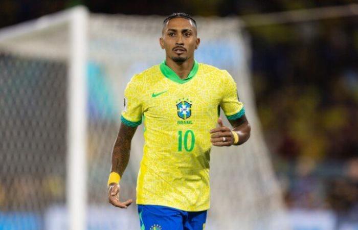 بالبلدي: رافينيا
      يغادر
      معسكر
      البرازيل
      ويعود
      إلى
      برشلونة
      بعد
      إصابته
      أمام
      أستراليا