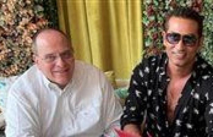 بالبلدي: عمرو
      سعد
      ينعي
      زوجة
      صادق
      الصباح:
      الأم
      والزوجة
      العظيمة