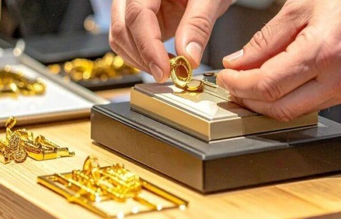 بالبلدي : تراجع
      جديد
      في
      سعر
      الذهب
      اليوم
      الخميس
      1
      أكتوبر
      2026..
      وهذا
      هو
      سعر
      عيار
      21
      الآن
