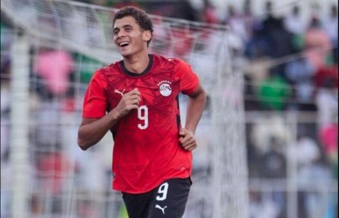 بالبلدي : صحف
      إسبانيا
      تحتفي
      بحمزة
      عبد
      الكريم
      بعد
      هدفه
      الأول
      مع
      منتخب
      مصر