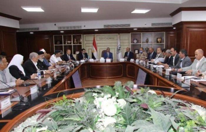 بالبلدي : تنفيذي
      بني
      سويف
      يخصص
      أراضي
      لإقامة
      مسجد
      ومعهد
      أزهري
      ويعتمد
      المخطط
      التفصيلي
      لإهناسيا