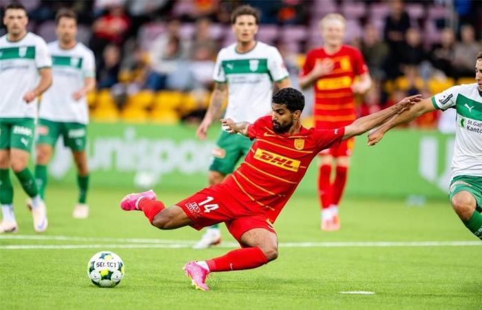 بالبلدي : نوردشيلاند
      يكشف
      موقفه
      من
      رحيل
      إبراهيم
      عادل
      وحقيقة
      اقتراب
      حسام
      الزناتي
      من
      الزمالك