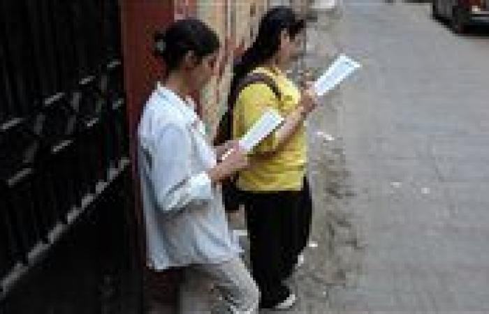 بالبلدي : متاحة
      دلوقتي|
      حل
      تقييمات
      الوزارة
      رياضيات
      الأسبوع
      الثاني
      أولى
      ثانوي
      بكالوريا
      2027
      PDF