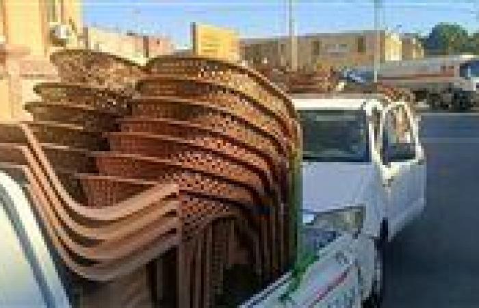 بالبلدي: مرافق
      الأقصر
      تشن
      حملة
      لرفع
      حالات
      إشغال
      وتوجيه
      إنذارات
      لـ3
      محال
      تجارية