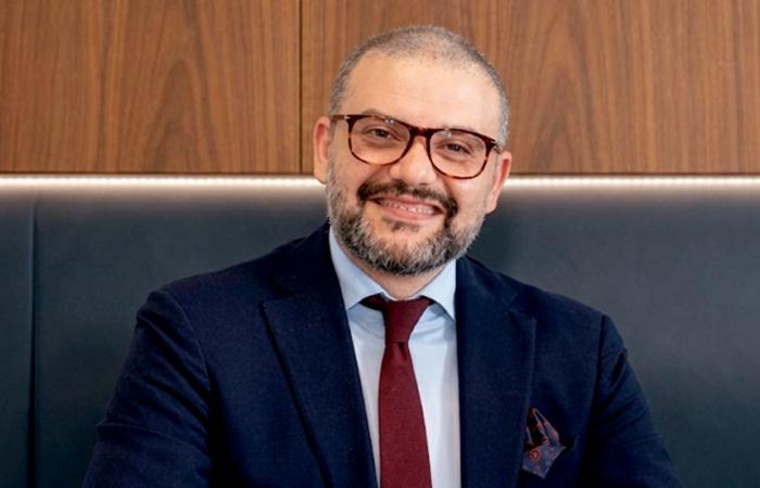 بالبلدي : «كوربوريت
      ستاك»
      تتولى
      تنفيذ
      المشروع
      الأكبر
      من
      نوعه
      لرقمنة
      المصانع
      بالتعاون
      مع
      «مركز
      تحديث
      الصناعة»