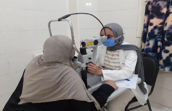 بالبلدي: ​910
      مستفيدين
      في
      قافلة
      جامعة
      قنا
      الطبية
      بقريتي
      المقارين
      والشيخية
      بقفط