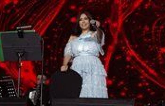 بالبلدي: خاين
      وكان
      عندك
      كام
      سنة..
      شيرين
      عبد
      الوهاب
      تطرح
      أغنيتين
      جديدتين