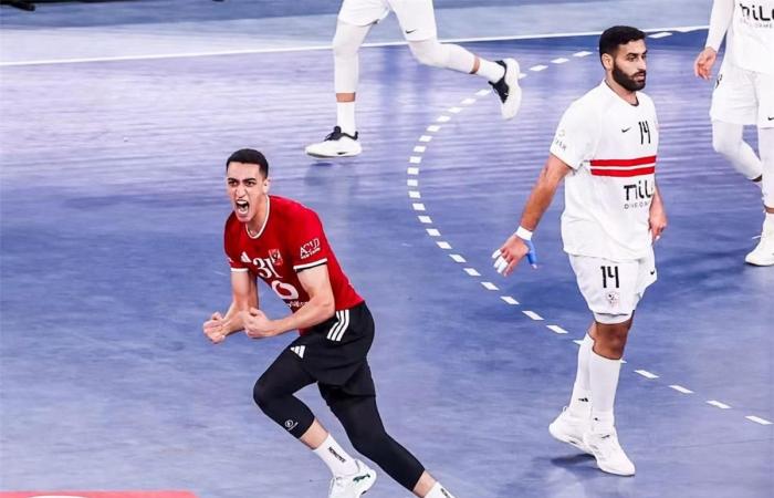 بالبلدي : الأهلي
      يحقق
      فوزًا
      تاريخيًا
      على
      الزمالك
      ويتوج
      ببرونزية
      كأس
      العالم
      للأندية
      لكرة
      اليد