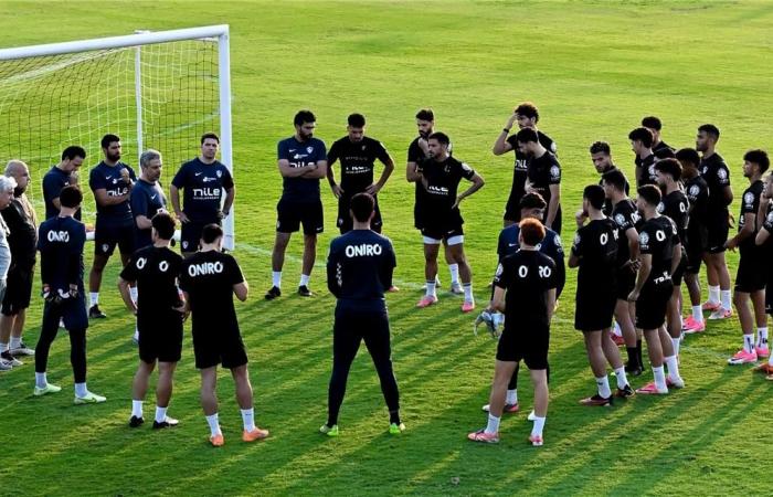 بالبلدي : مران
      الزمالك
      |
      مشاركة
      عمرو
      ناصر..
      ومحمد
      السيد
      يواصل
      التأهيل