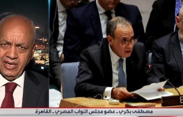 بالبلدي : مصطفى
      بكري:
      مصر
      تتمسك
      بحقوقها
      المائية
      وتطالب
      إثيوبيا
      بالالتزام
      باتفاق
      2015