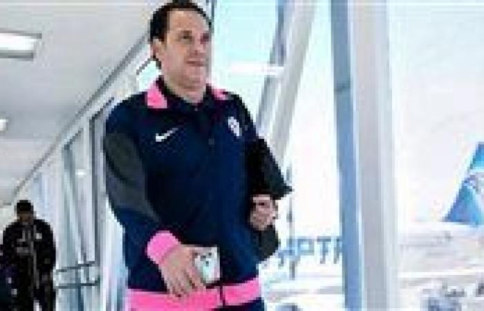 بالبلدي: رابطة
      الأندية
      تجبر
      الزمالك
      على
      وجود
      عنصر
      من
      الجهاز
      الأول
      أمام
      زد