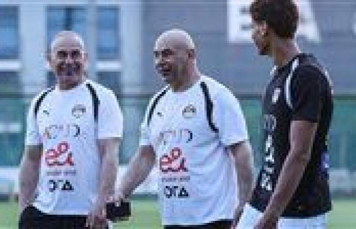 بالبلدي: المنسق
      الإعلامي
      يكشف
      حقيقة
      تطاول
      إبراهيم
      حسن
      علي
      لاعبي
      المنتخب