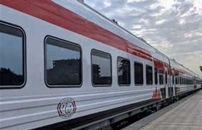 بالبلدي: مواعيد
      قطارات
      القاهرة
      الإسكندرية
      اليوم..
      الأحد
      4
      أكتوبر
      2026