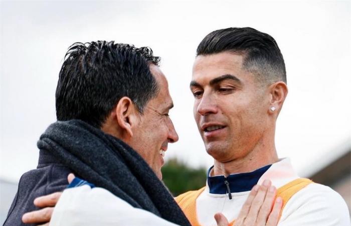 بالبلدي : رئيس
      الاتحاد
      البرتغالي:
      لولا
      جيسوس
      لكان
      رونالدو
      اعتزل
      دوليًا
      بعد
      كأس
      العالم