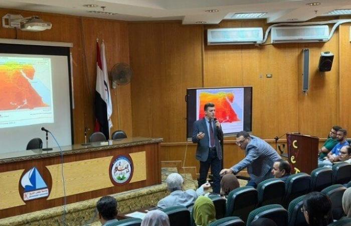 بالبلدي: علوم
      كفر
      الشيخ
      تعقد
      ورشة
      «تقنية
      النانو
      للتطبيقات
      الكهروضوئية
      والبيولوجية»