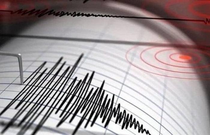 بالبلدي : زلزال
      بقوة
      4.7
      درجة
      يضرب
      جنوب
      إيطاليا
      دون
      خسائر