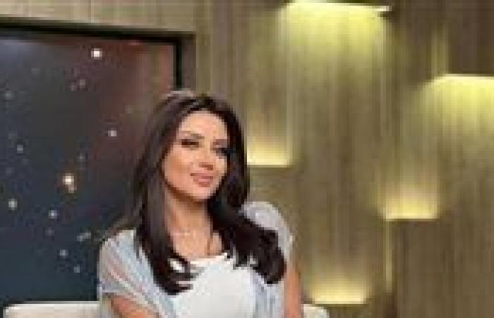 بالبلدي : فيديو
      مدرس
      التاريخ..
      رضوى
      الشربيني
      عن
      تشبيها
      بهدى
      شعراوي
      وصفية
      زغلول:
      شرف
      وليس
      إهانة