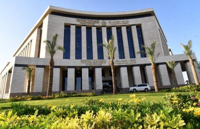 بالبلدي : 11
      وحدة
      صناعية
      بالعاشر
      من
      رمضان
      تحقق
      195
      مليون
      جنيه..
      دفعة
      قوية
      للاستثمار
      والإنتاج
      بالمدينة