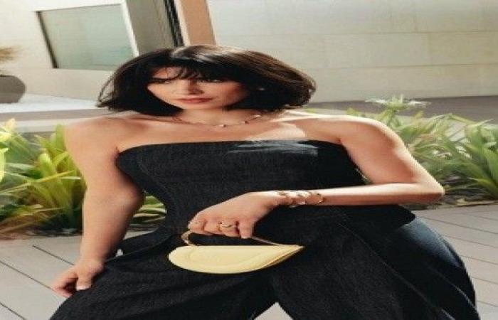 بالبلدي: أحدث
      إطلالات
      كارمن
      بصيبص
      شعر
      قصير
      واختيارات
      مبتكرة
      للأزياء