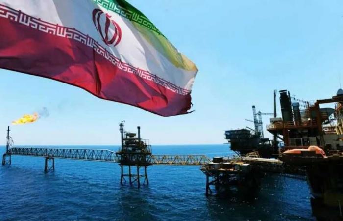 إيران:
      صدرنا
      5.14
      مليون
      طن
      مشتقات
      نفطية
      خلال
      6
      أشهر
      رغم
      الحرب