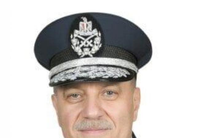 بالبلدي: كيف
      تحافظ
      القوات
      الجوية
      المصرية
      على
      جاهزيتها
      القتالية
      وتكامل
      قدراتها؟