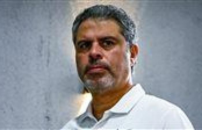 بالبلدي: وليد
      عبد
      اللطيف:
      معتمد
      جمال
      أخطأ
      في
      إدارة
      مباراة
      القمة