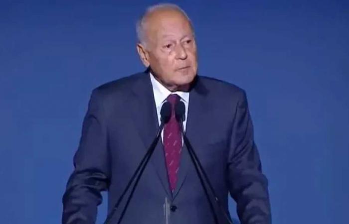 أبو
      الغيط:
      كان
      لدينا
      مليون
      مقاتل
      تحت
      السلاح
      في
      أكتوبر
      1973..
      وقبلنا
      تحدي
      تحرير
      الأرض