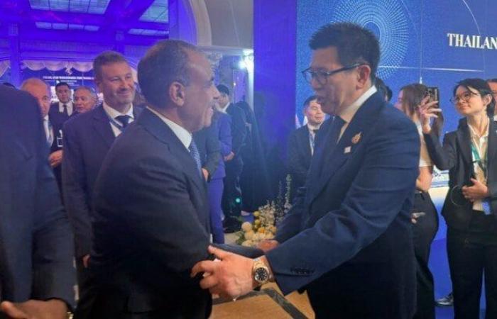بالبلدي: مصر
      وتايلاند
      تبحثان
      تعزيز
      التعاون
      الاقتصادي
      والاستثماري
      بين
      البلدين