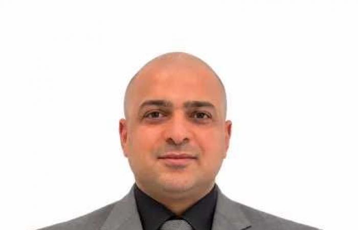 محمد
      فراج
      :
      رسائل
      الرئيس
      تؤكد
      أن
      وعي
      المصريين
      واستقرار
      الدولة
      أساس
      لمواجهة
      التحديات
      الإقليمية