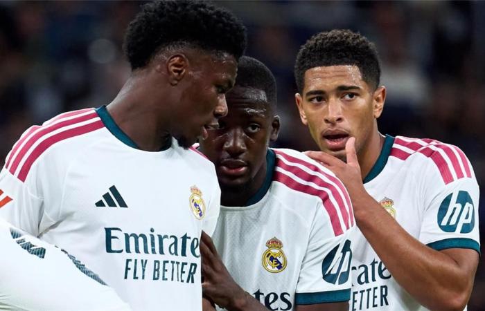 بالبلدي : تشكيل
      ريال
      مدريد
      المتوقع
      أمام
      روما
      اليوم
      في
      دوري
      أبطال
      أوروبا