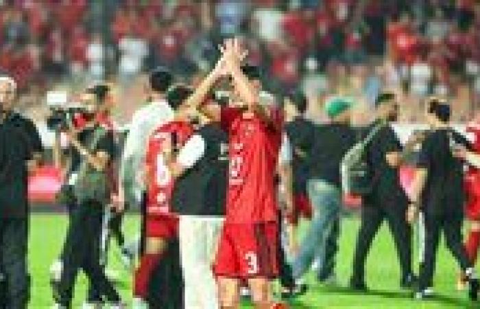 بالبلدي: الأهلي
      يحسم
      موقف
      أشرف
      داري
      ويغلق
      باب
      رحيله
      في
      يناير