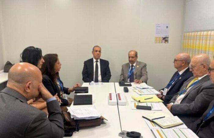 بالبلدي: وزير
      الخارجية:
      حريصون
      على
      تعزيز
      الشراكة
      مع
      الصندوق
      العربي
      للإنماء