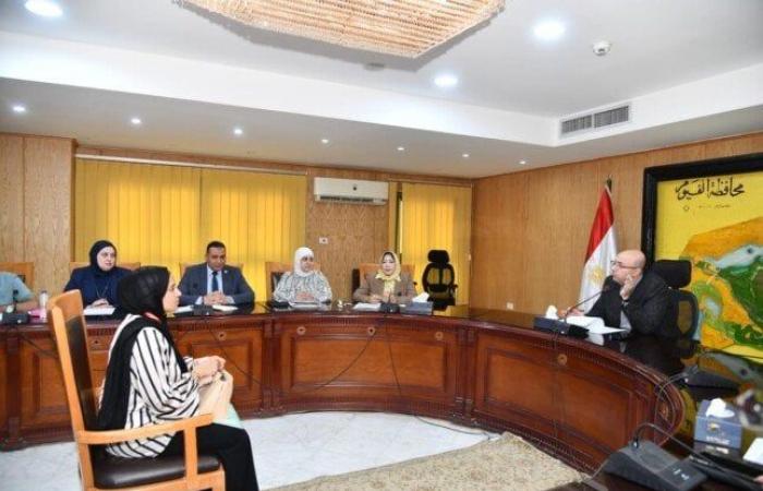 بالبلدي: محافظ
      الفيوم
      يوجه
      بتوفير
      3
      فرص
      عمل
      بالقطاع
      الخاص
      لشاب
      من
      ذوي
      الهمم
      وسيدتين