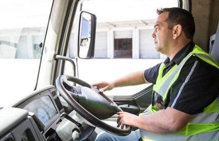 بالبلدي: فرصة
      عمل
      للسائقين
      حتى
      سن
      50
      عامًا..
      الشروط
      وطريقة
      التقديم
      في
      وظائف
      وزارة
      النقل