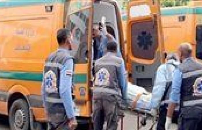 بالبلدي: تفاصيل
      العثور
      على
      جثة
      مطلقة
      داخل
      منزلها
      في
      ظروف
      غامضة
      بالمنيا