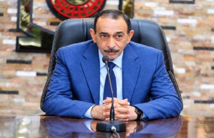 بالبلدي: محافظ
      سوهاج
      يوجه
      بالتحقيق
      العاجل
      في
      واقعة
      «حشرة»
      وجبة
      مستشفى
      الهلال