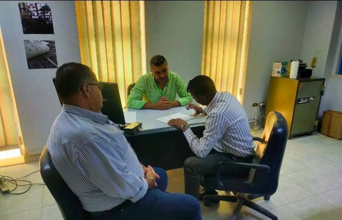 بالبلدي: مركز
      «النبأ»
      للتطبيق
      التكنولوچي
      يوقع
      بروتوكول
      تعاون
      مع
      الدولية
      للتكييفات
      و«3H
      Group»