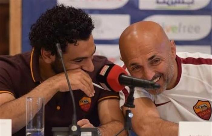 بالبلدي : لاعب
      يوفنتوس:
      تشبيه
      سباليتي
      لي
      بـ
      صلاح
      الصغير؟
      هو
      أسطورة
      وأتعلم
      منه
      الكثير