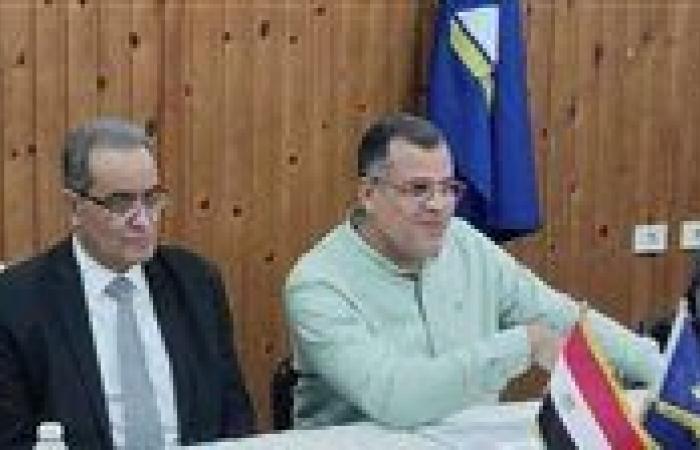 بالبلدي: "تعليم
      دمياط"
      تنهي
      استعداداتها
      لامتحانات
      أكتوبر