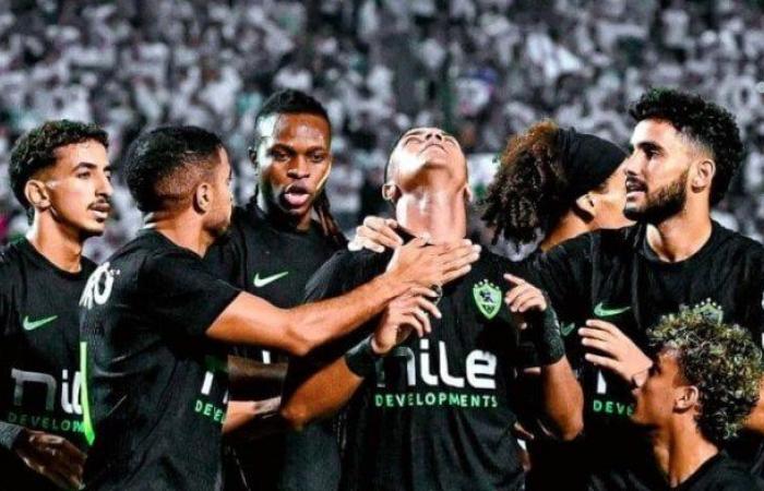 بالبلدي : التعادل
      السلبي
      يحسم
      الشوط
      الأول
      من
      مباراة
      الزمالك
      والجيش
      الرواندي