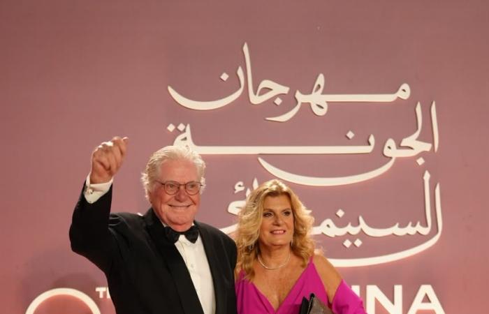 بالبلدي: منى
      زكي
      في
      صدارة
      التكريمات..
      تفاصيل
      حفل
      افتتاح
      مهرجان
      الجونة
      السينمائي
      2026