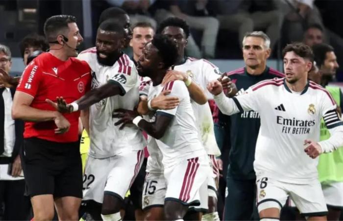 بالبلدي : رسمياً..
      لجنة
      الاستئناف
      تحسم
      موقف
      فينيسيوس
      جونيور
      من
      مباراة
      برشلونة