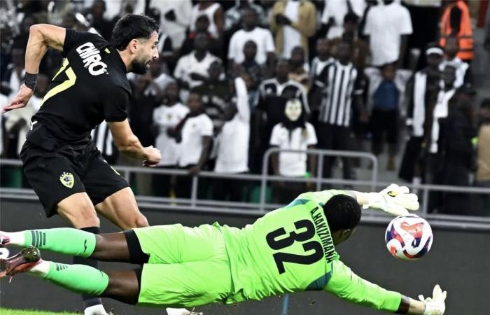 بالبلدي : موعد
      مباراة
      الزمالك
      والجيش
      الرواندي
      في
      إياب
      دور
      الـ32
      من
      دوري
      أبطال
      إفريقيا